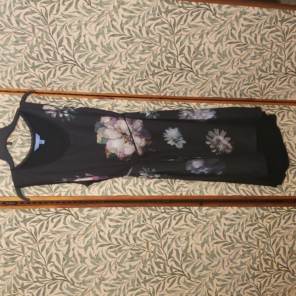 Vera Wang shift dress